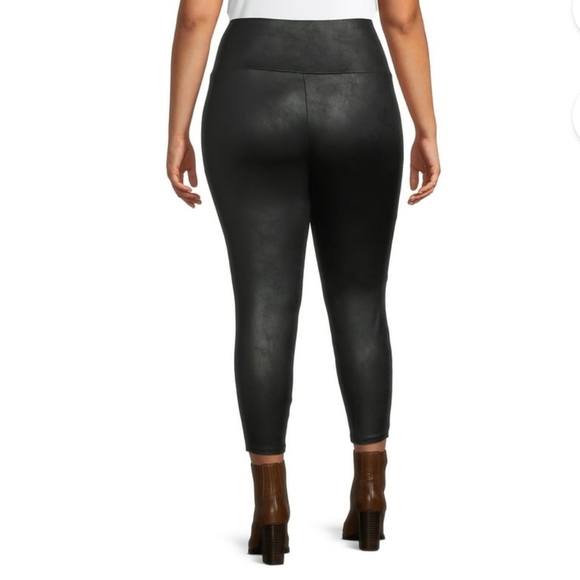 Black leggings, faux leather look nwt - Picture 4 of 4